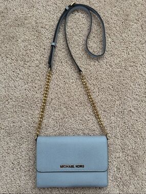 Michael Kors Crossbody Wallet on Chain